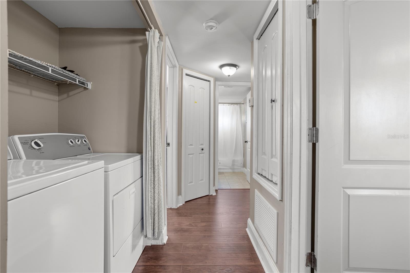 VILLAS AT SOMERSET THE - Residential