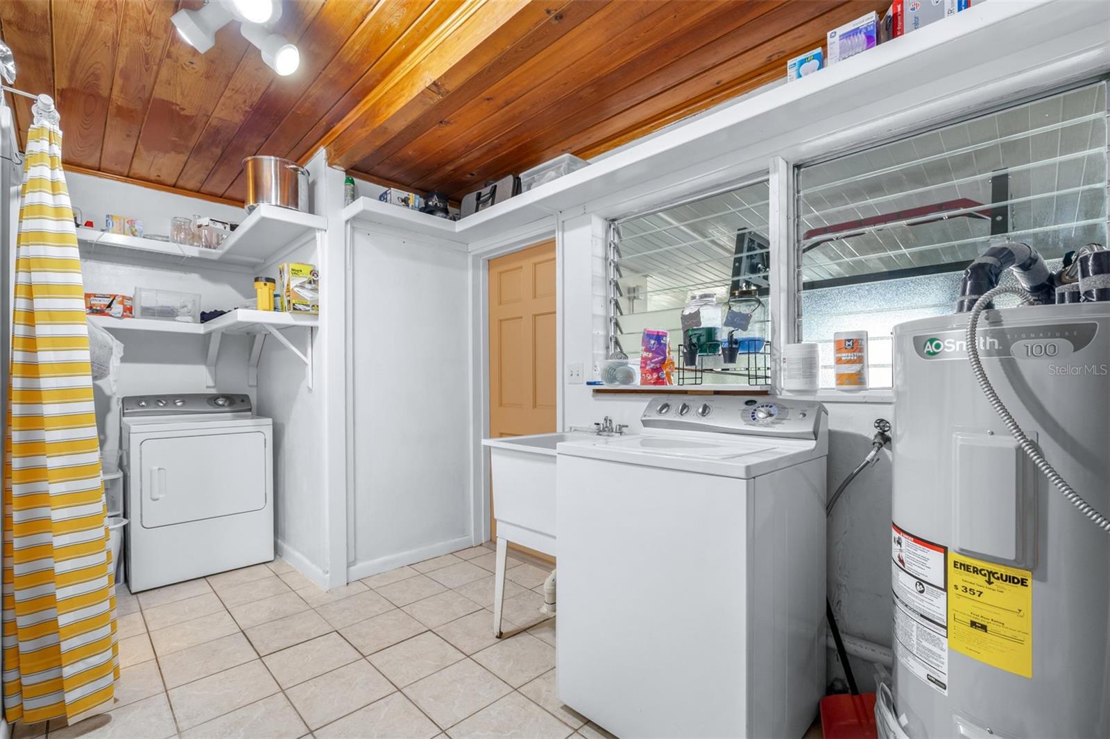 LESNICK PARK - Residential