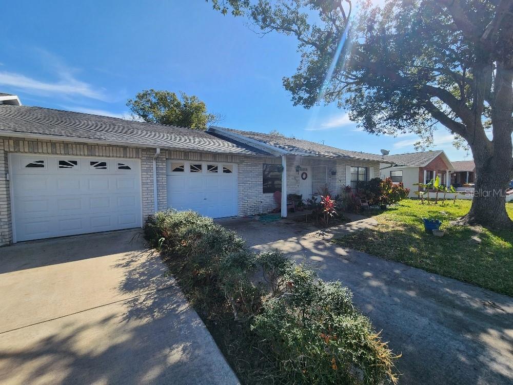309 & 311 SEA HAWK COURT