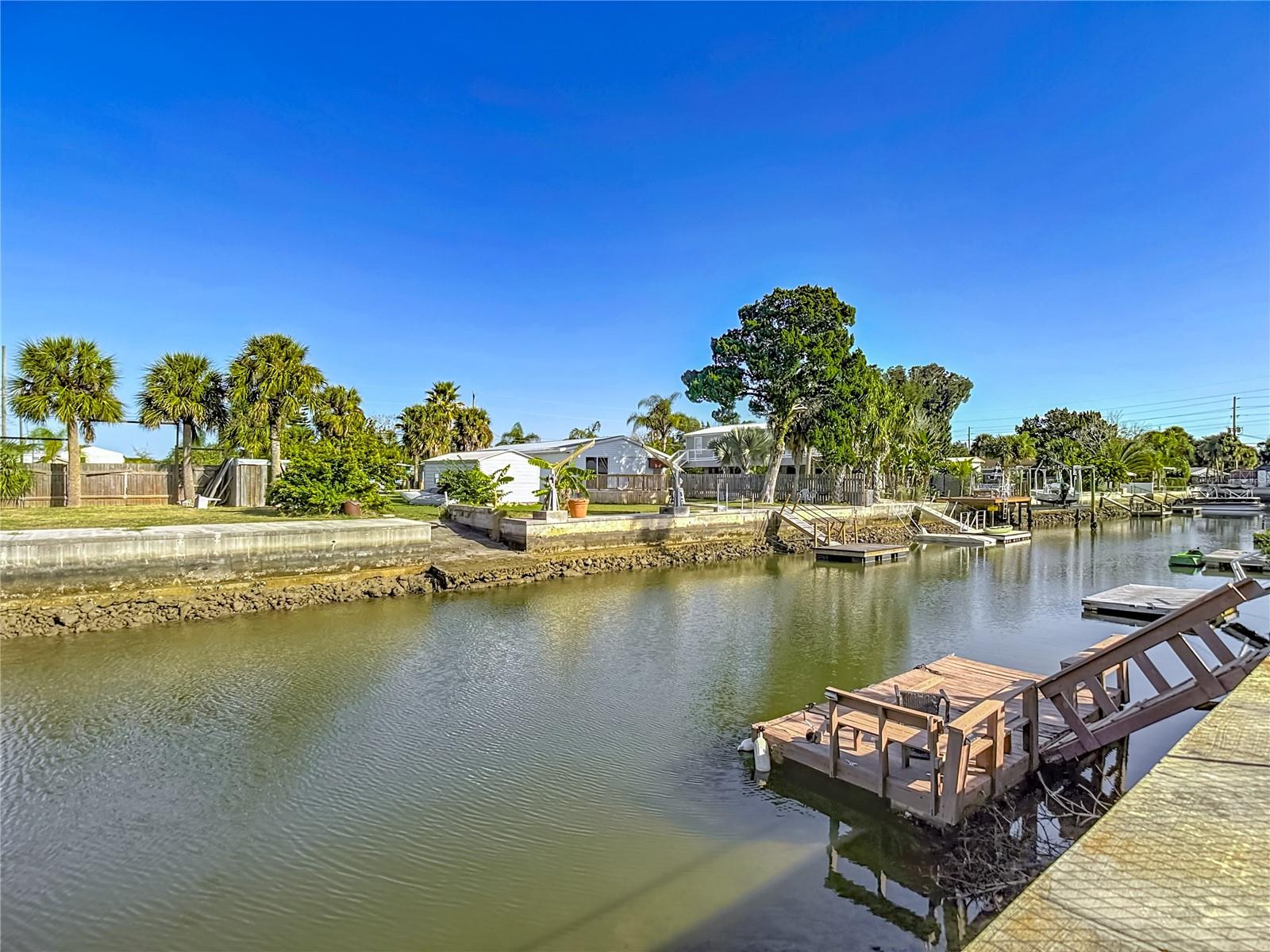 CAPE CAY - Residential