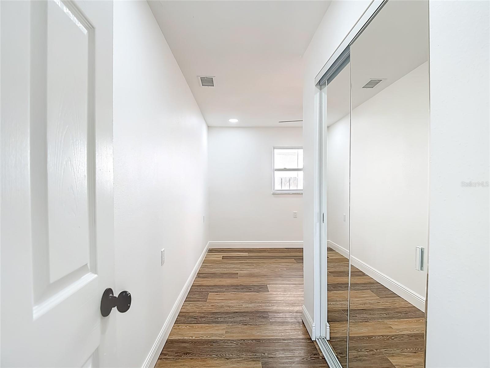 CAPE CAY - Residential