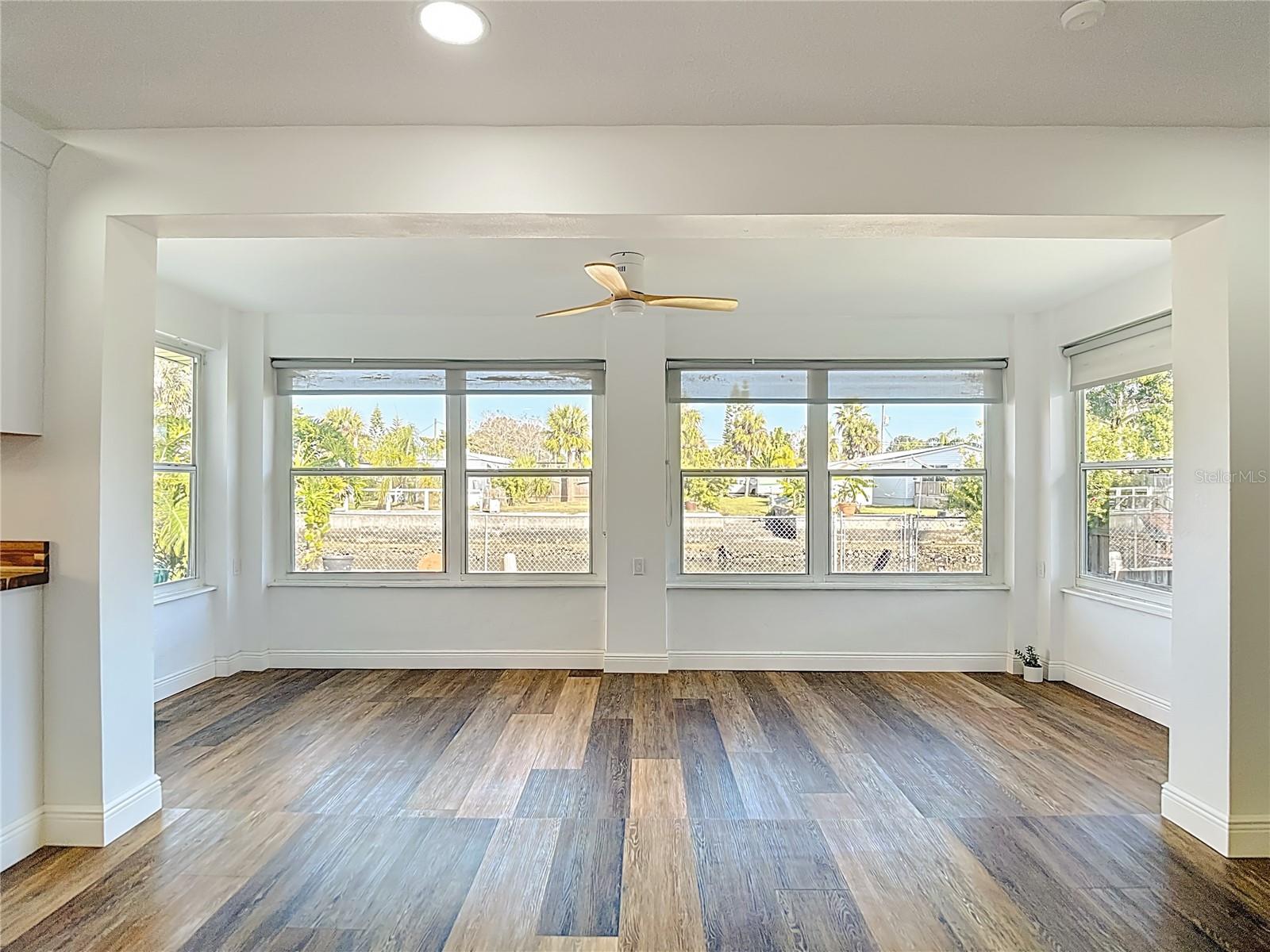 CAPE CAY - Residential