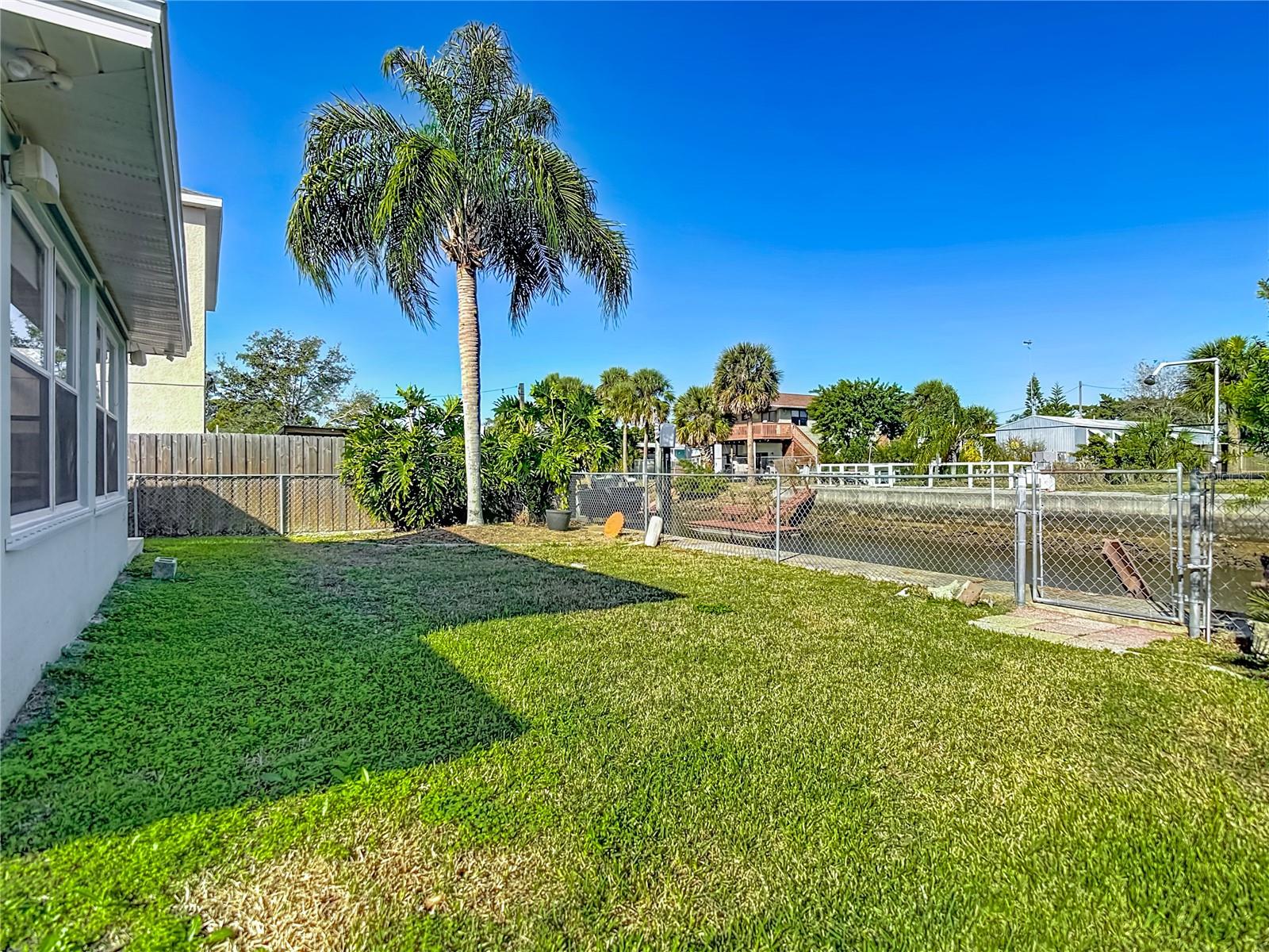 CAPE CAY - Residential