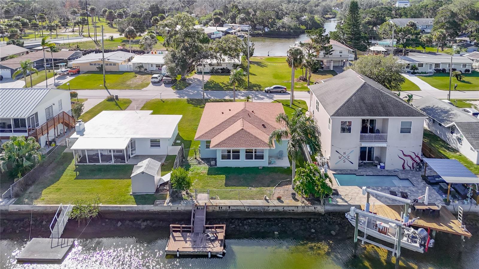 CAPE CAY - Residential