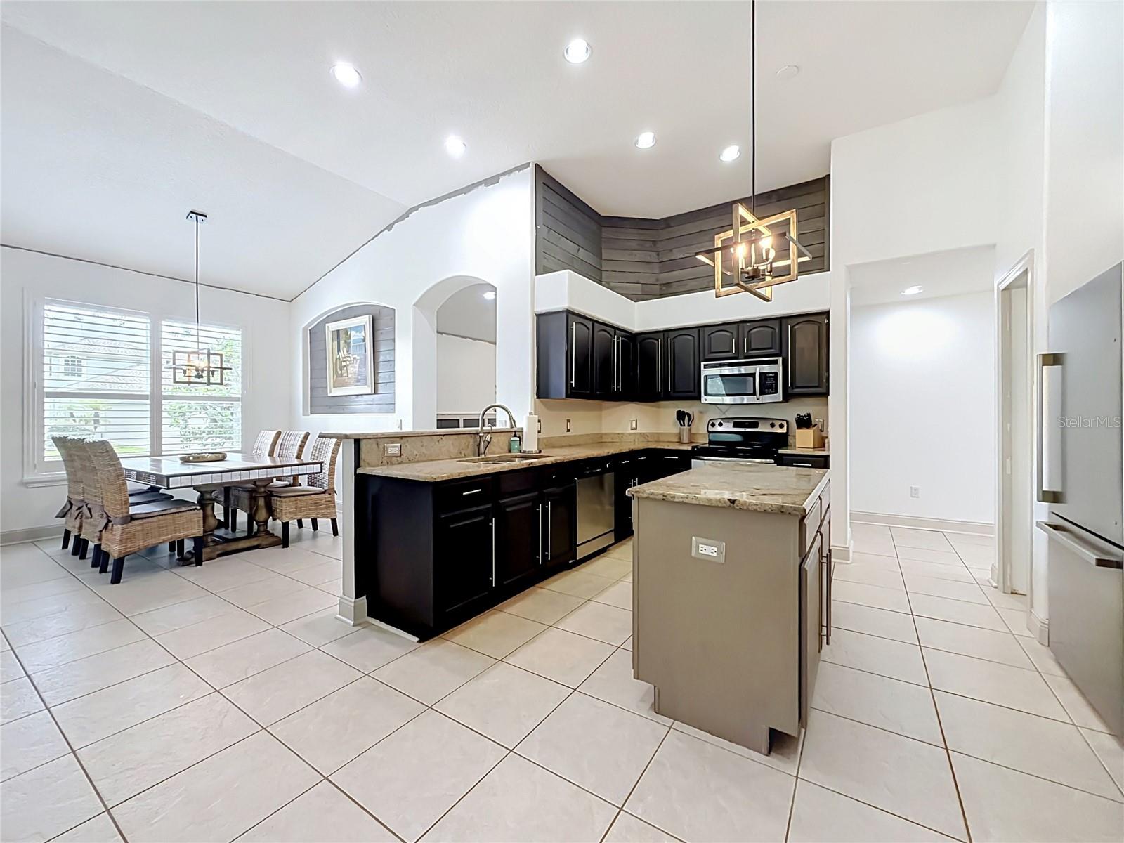 5846 BENT GRASS DRIVE