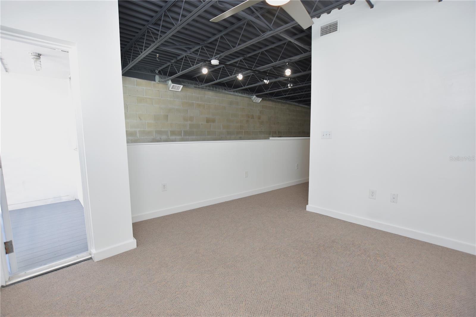 MACDILL LANDINGS A CONDO - Residential Lease