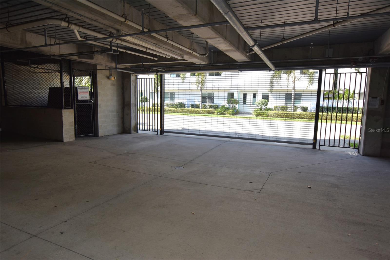 MACDILL LANDINGS A CONDO - Residential Lease