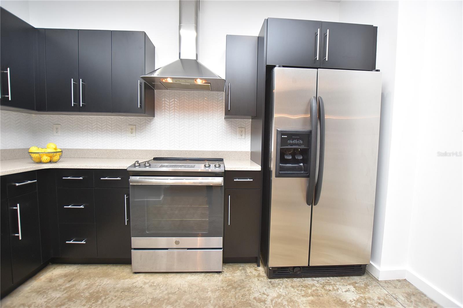 MACDILL LANDINGS A CONDO - Residential Lease