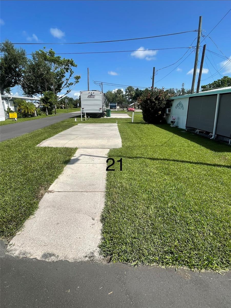 Photo of 21 Illinois Street, Palmetto, FL 34221 (MLS # A4700792)