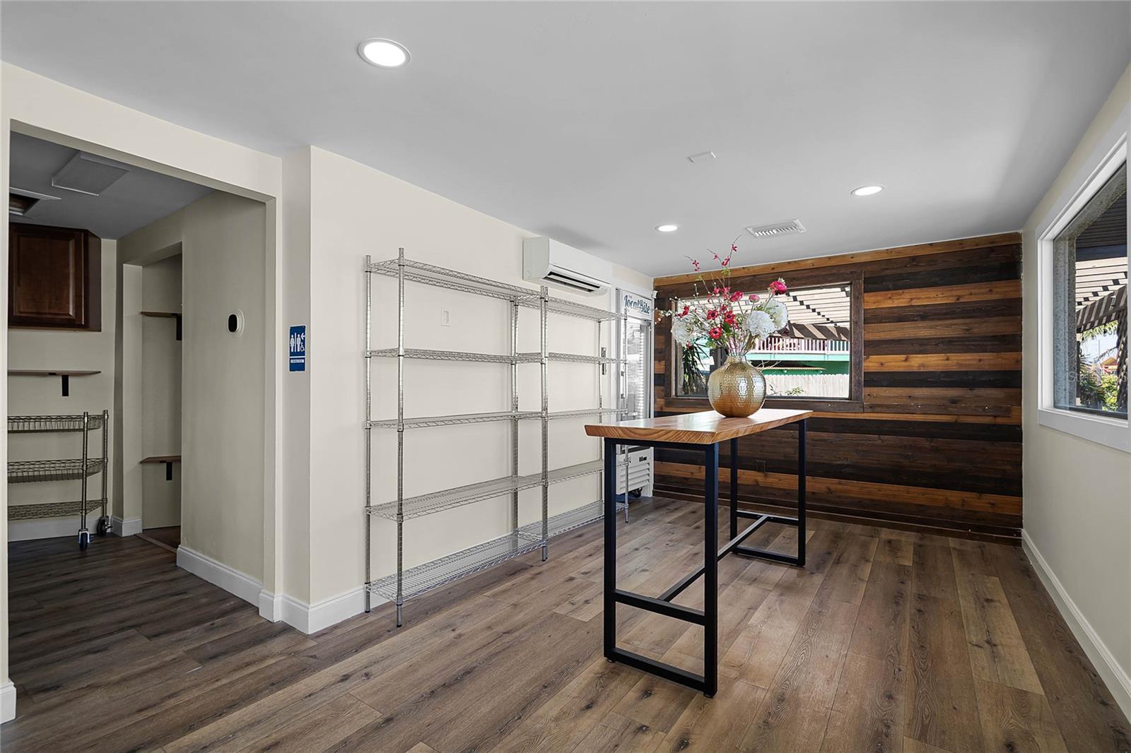 CORONADO BEACH - Commercial Sale