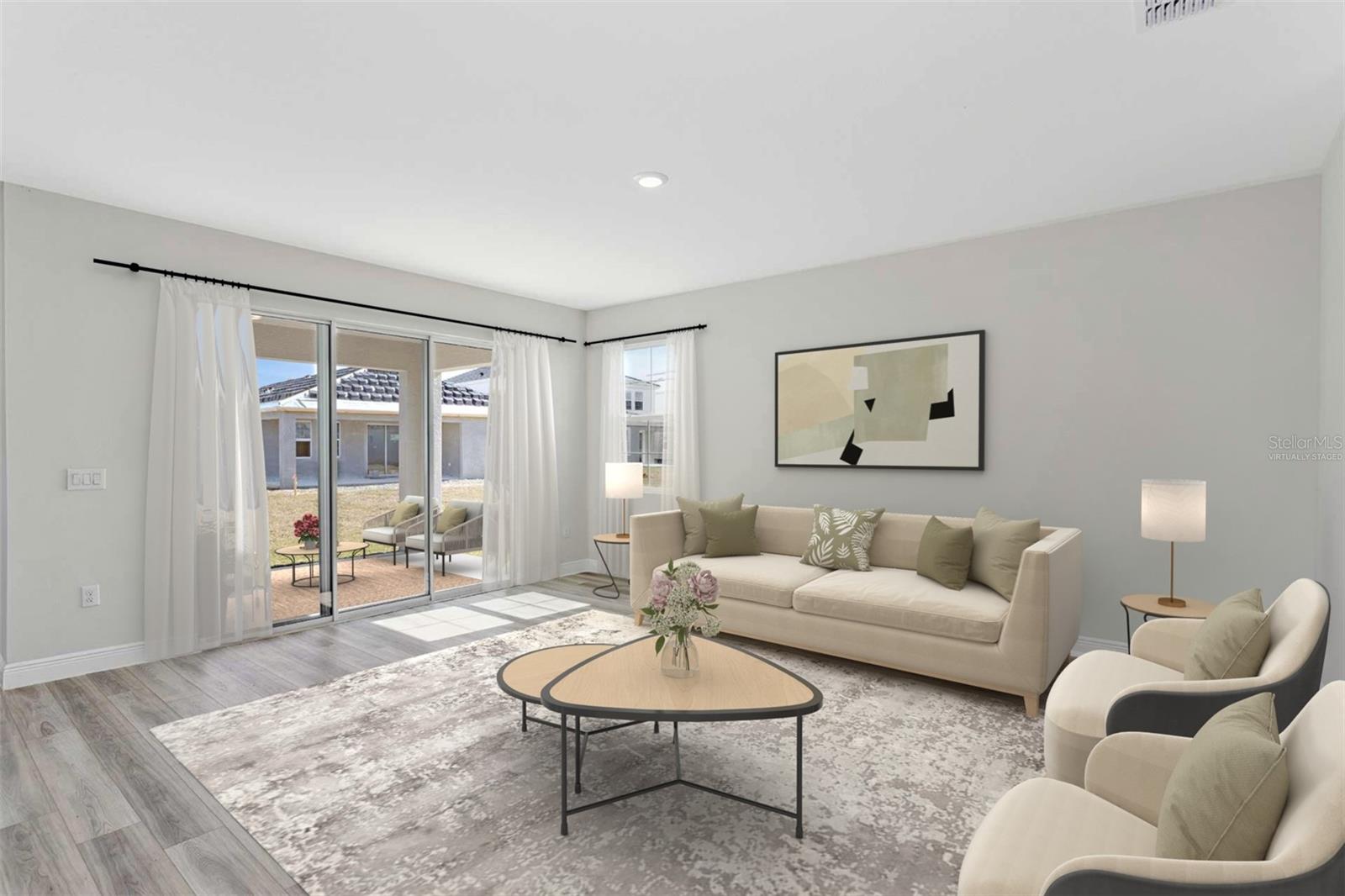 PASADENA WOODS - Residential