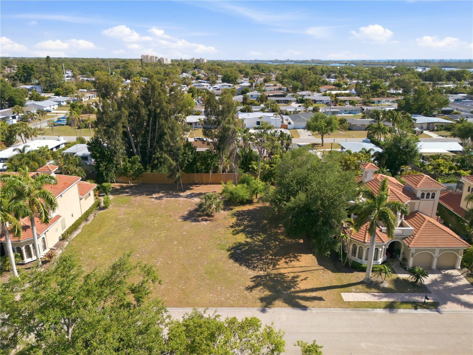 PORTOFINO ON THE BAY - Residential