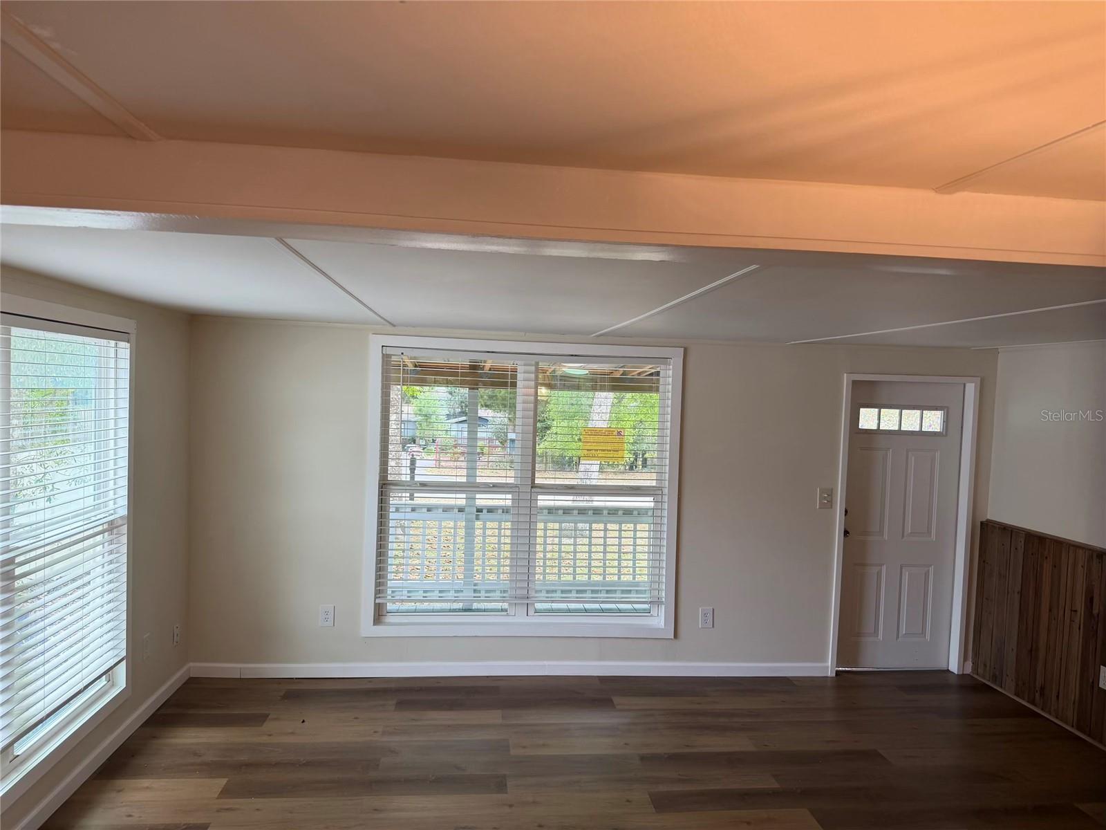 JERRY TAYLOR LNDG - Residential