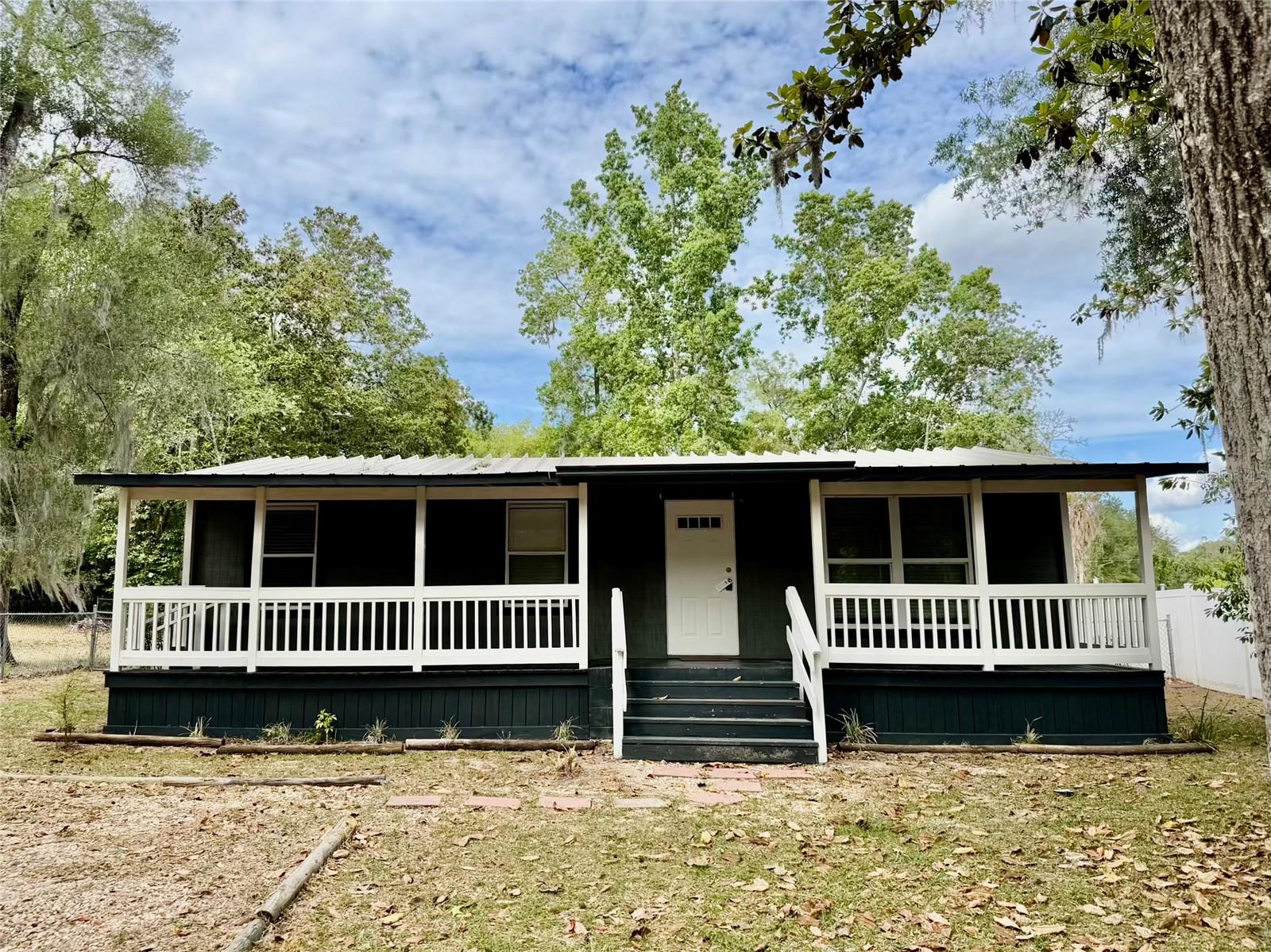 JERRY TAYLOR LNDG - Residential
