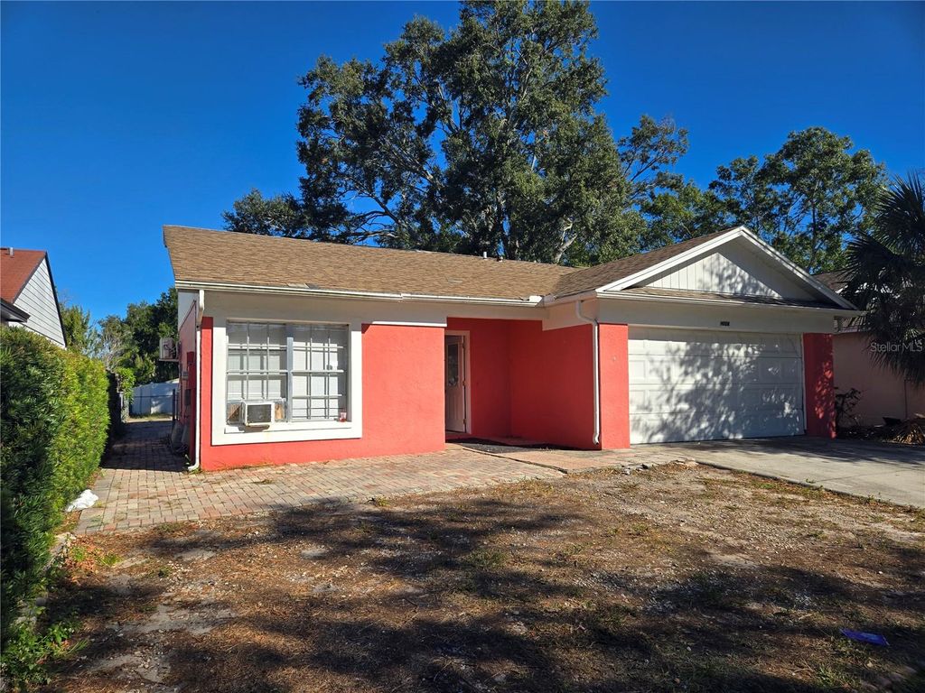 Photo of 9224 Camino Villa Boulevard, Tampa, FL 33635 (MLS # TB8451698)