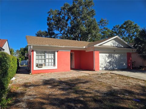 Photo of 9224 Camino Villa Boulevard, Tampa, FL 33635 (MLS # TB8451698)