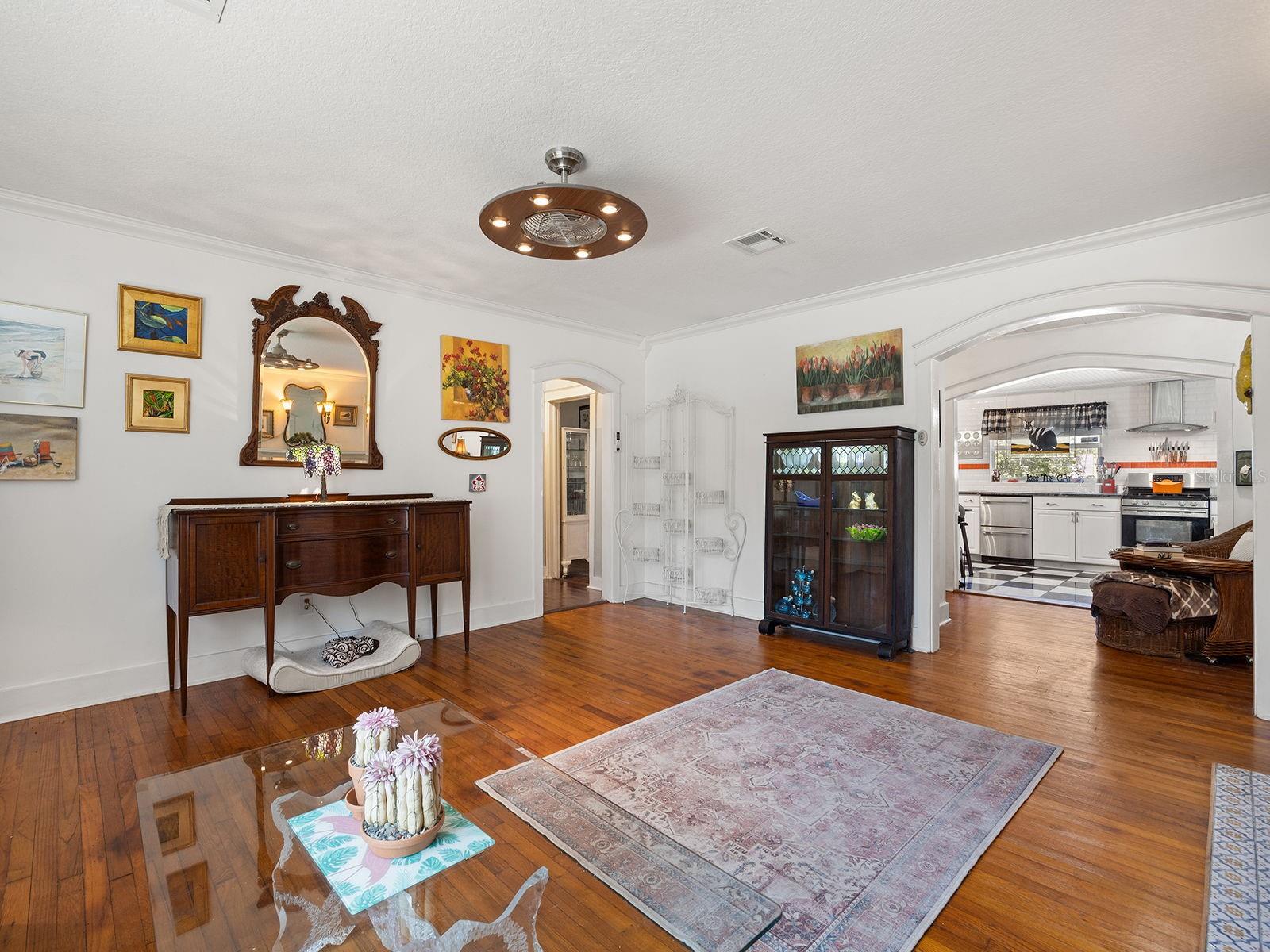 MOUNT DORA - Residential