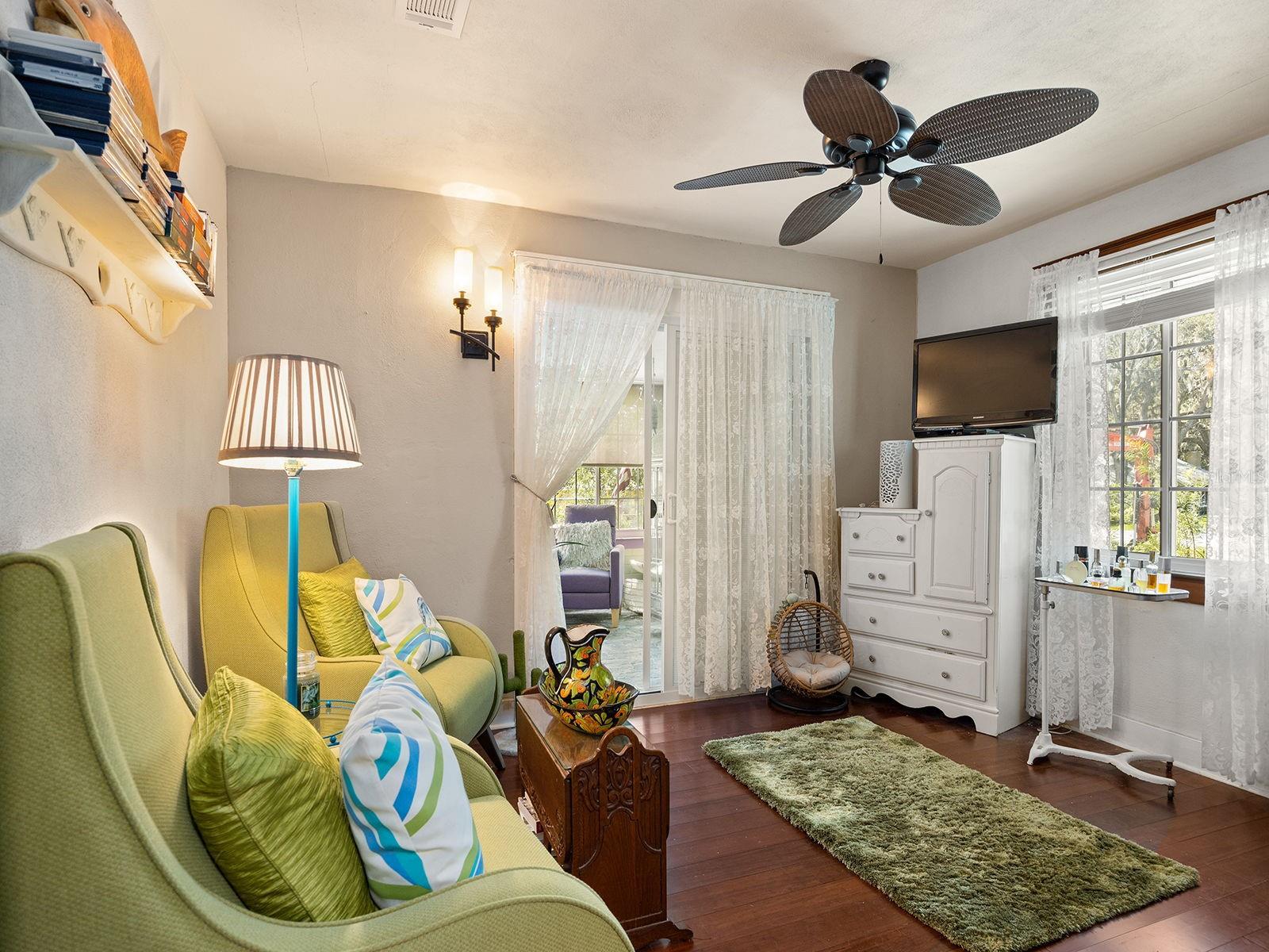 MOUNT DORA - Residential