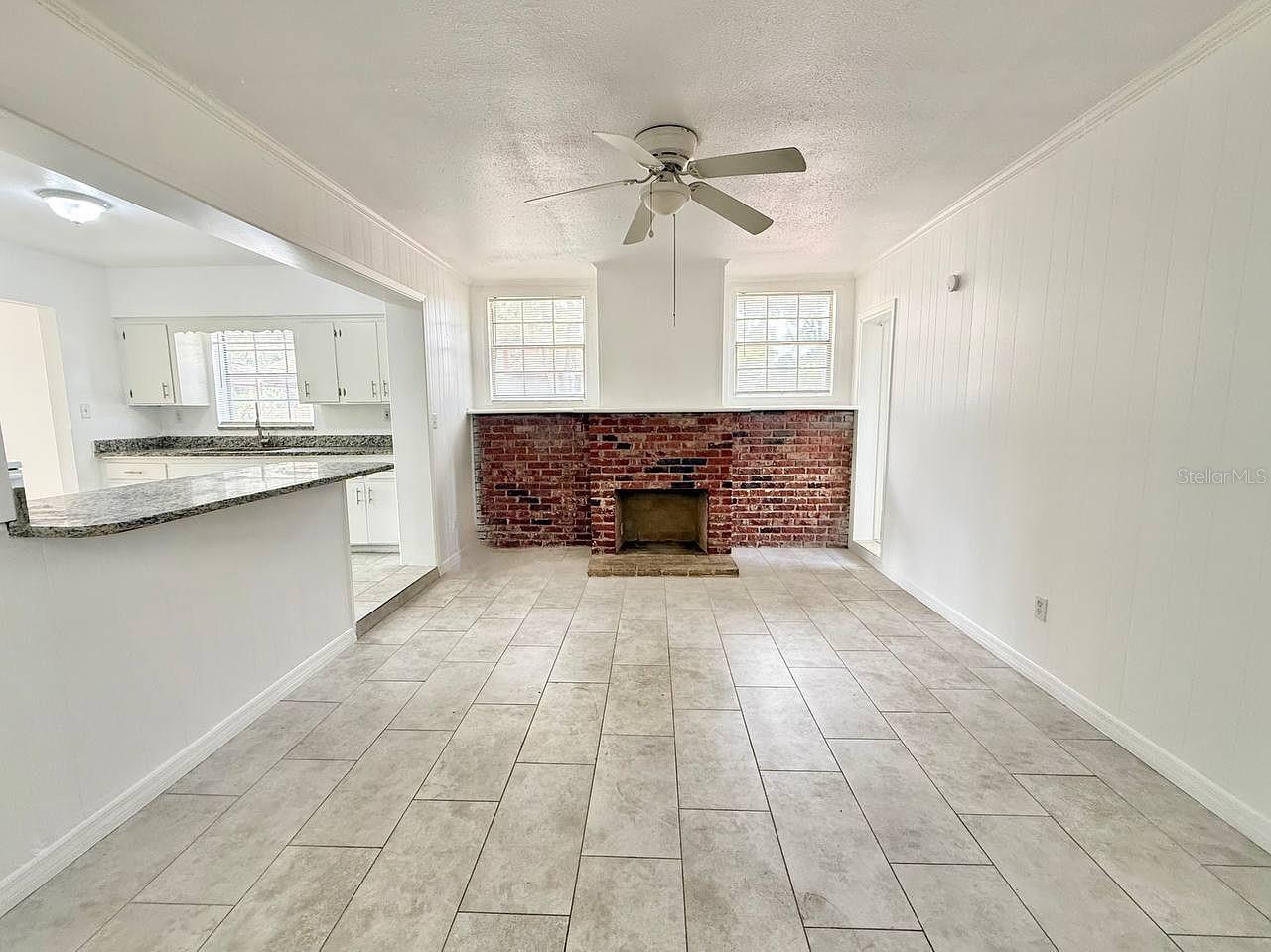 HANKINS VIRGINIA HEIGHTS - Residential Lease