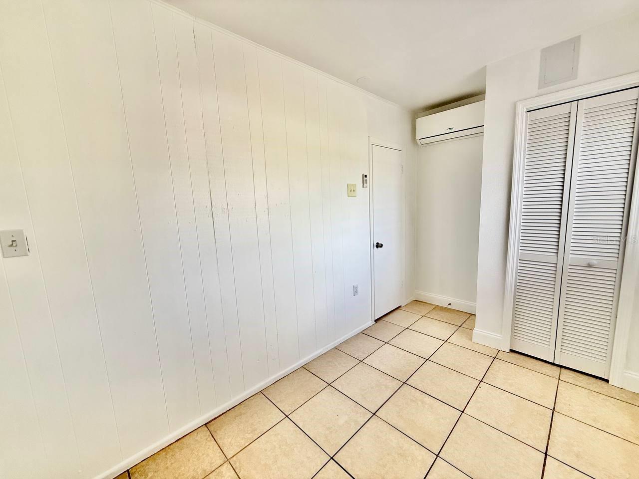 HANKINS VIRGINIA HEIGHTS - Residential Lease