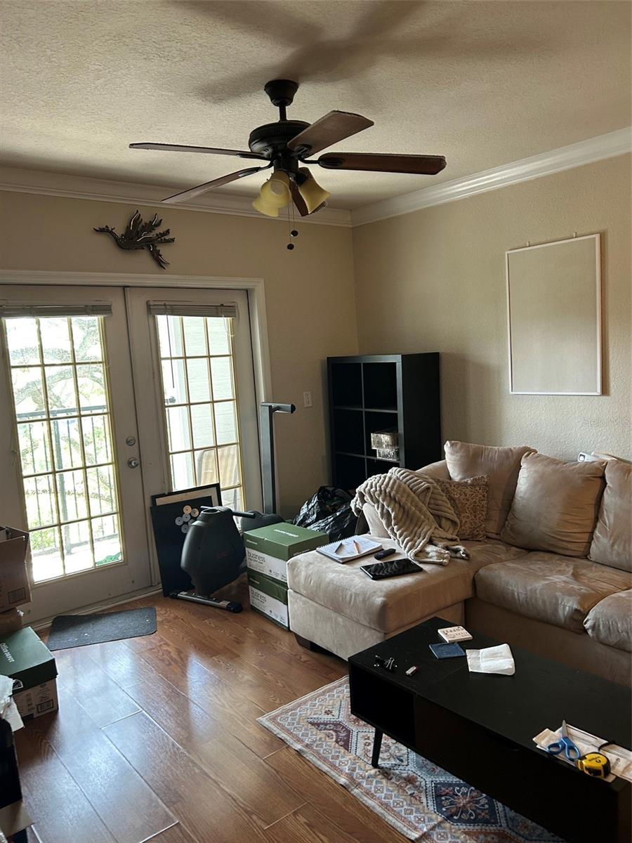304 E SOUTH STREET 6025