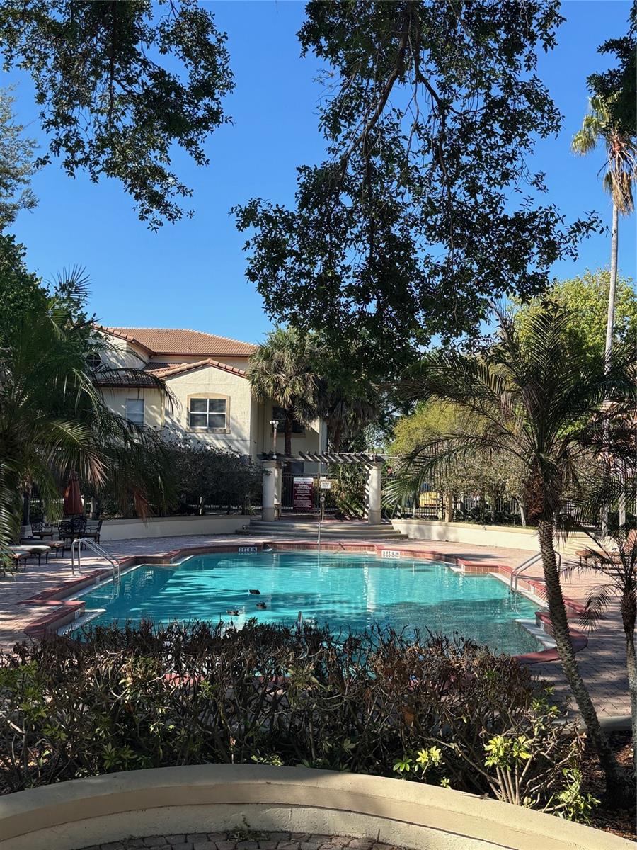 BONA VISTA CONDO - Residential