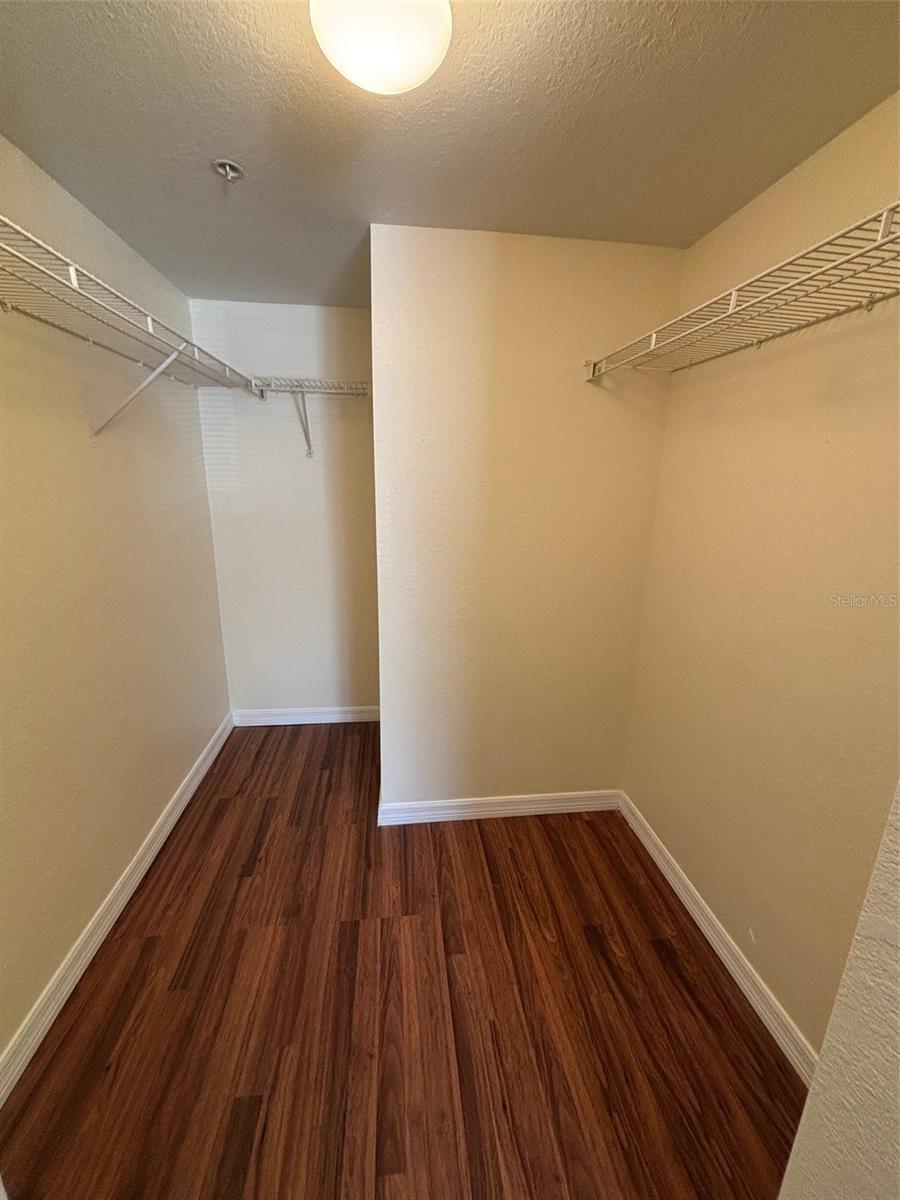 BONA VISTA CONDO - Residential