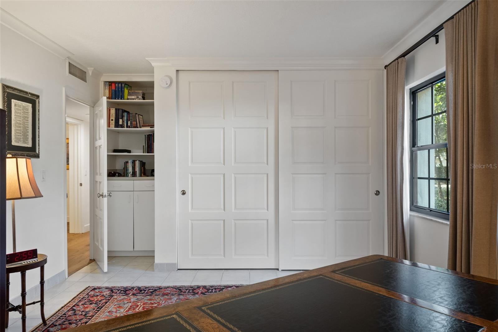 CLOISTERS CONDO - Residential