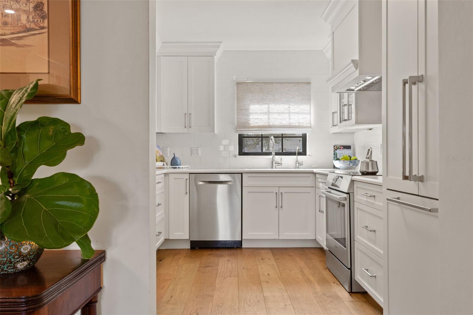 CLOISTERS CONDO - Residential