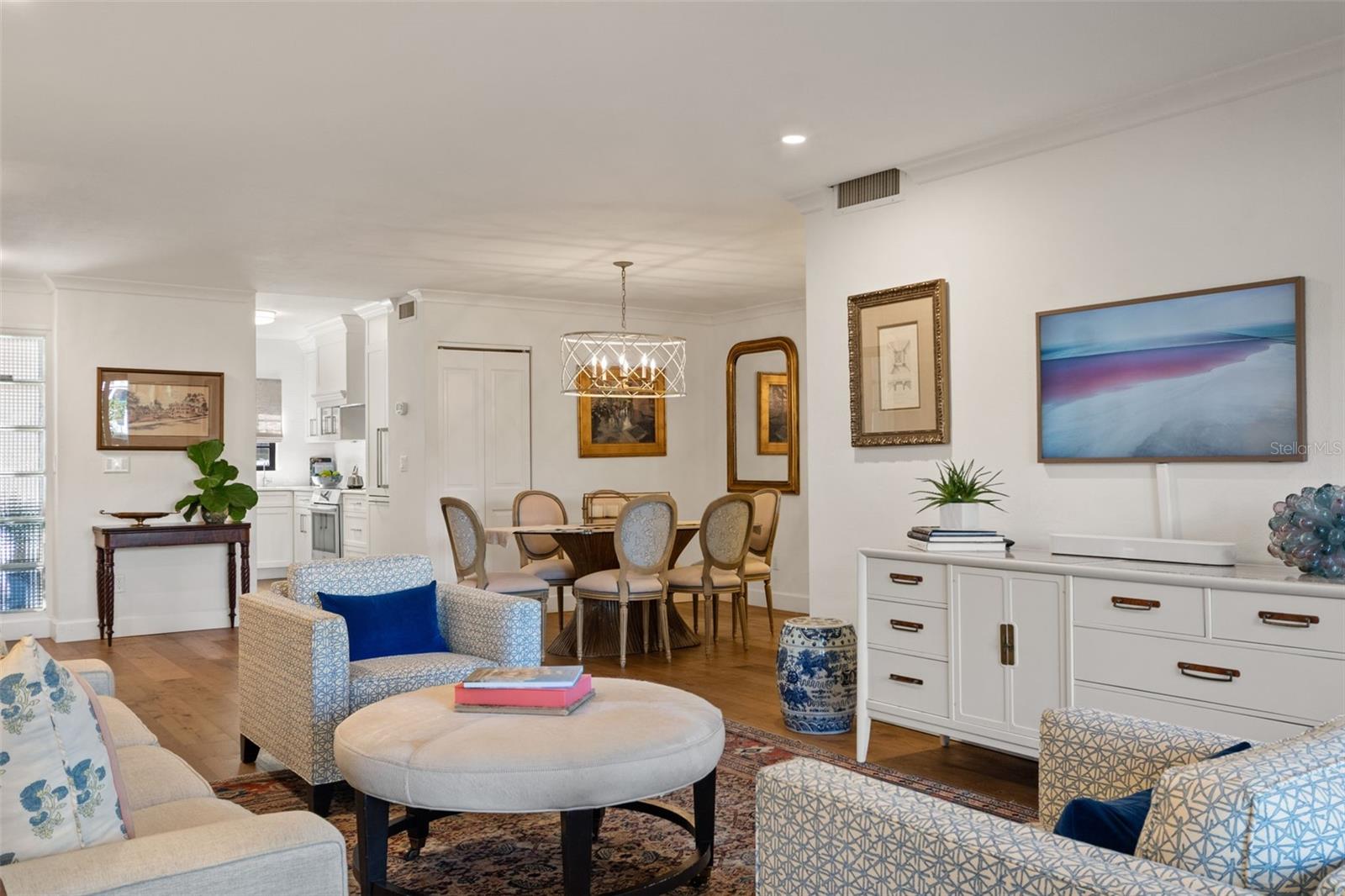 CLOISTERS CONDO - Residential