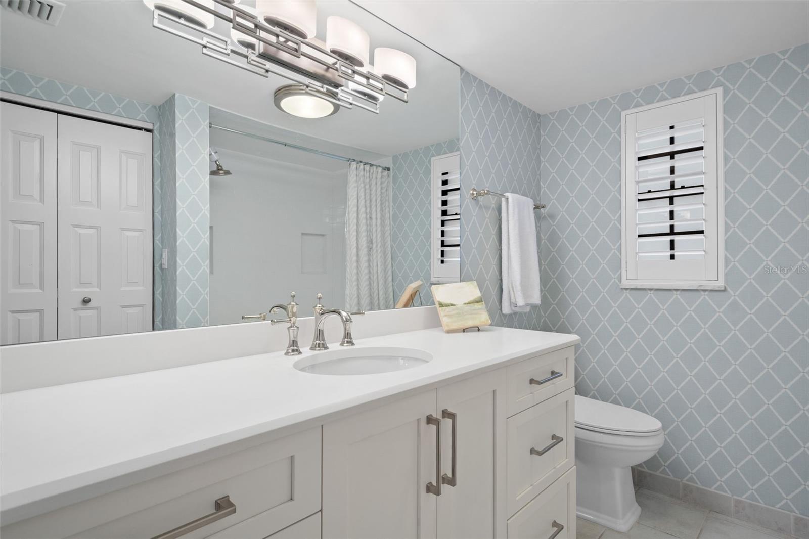 CLOISTERS CONDO - Residential