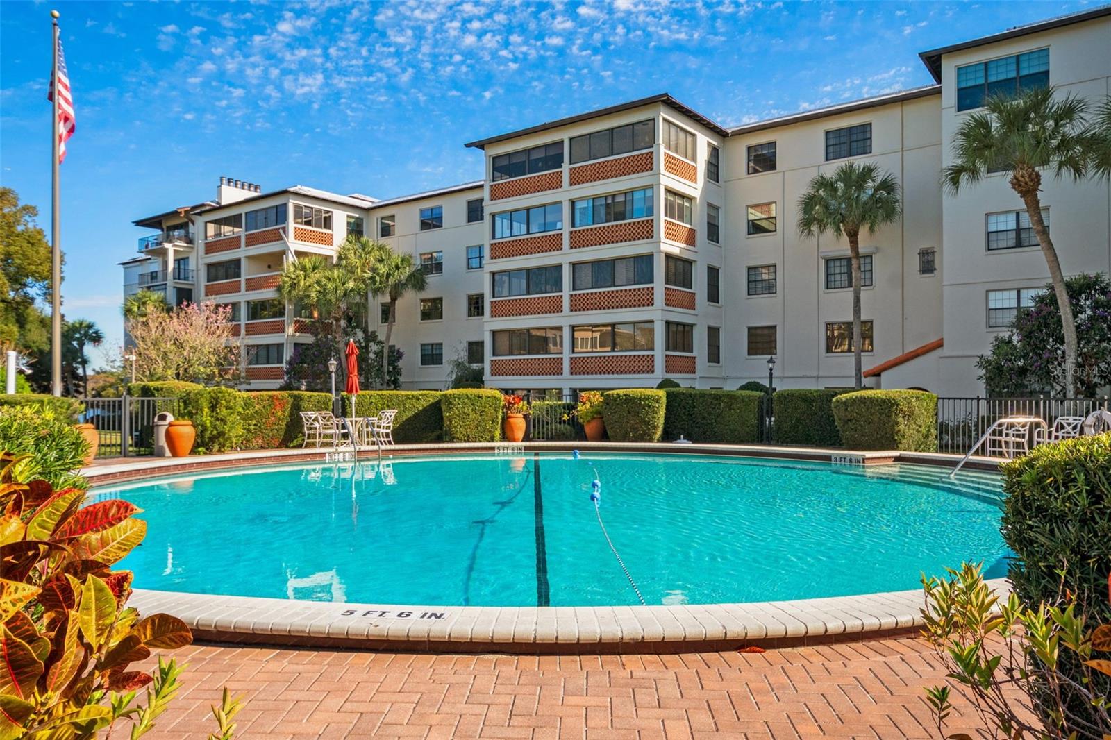 CLOISTERS CONDO - Residential