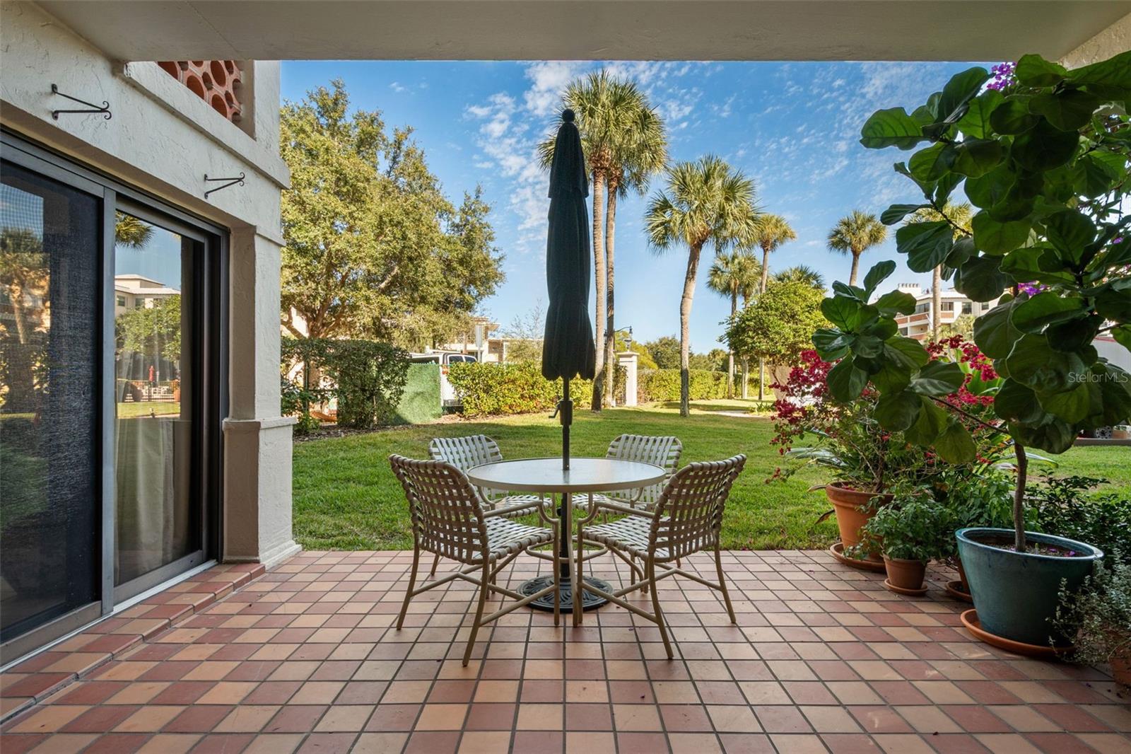 CLOISTERS CONDO - Residential