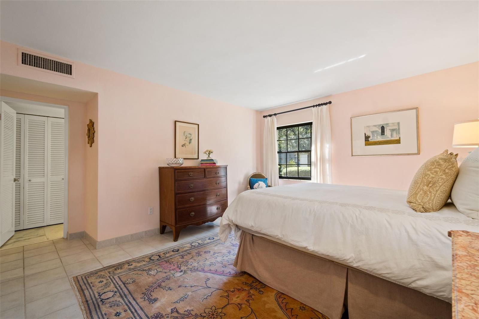 CLOISTERS CONDO - Residential