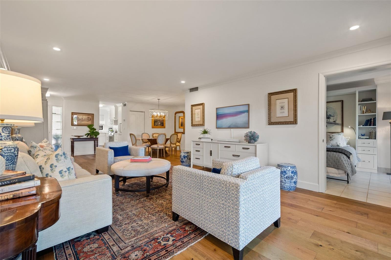 CLOISTERS CONDO - Residential