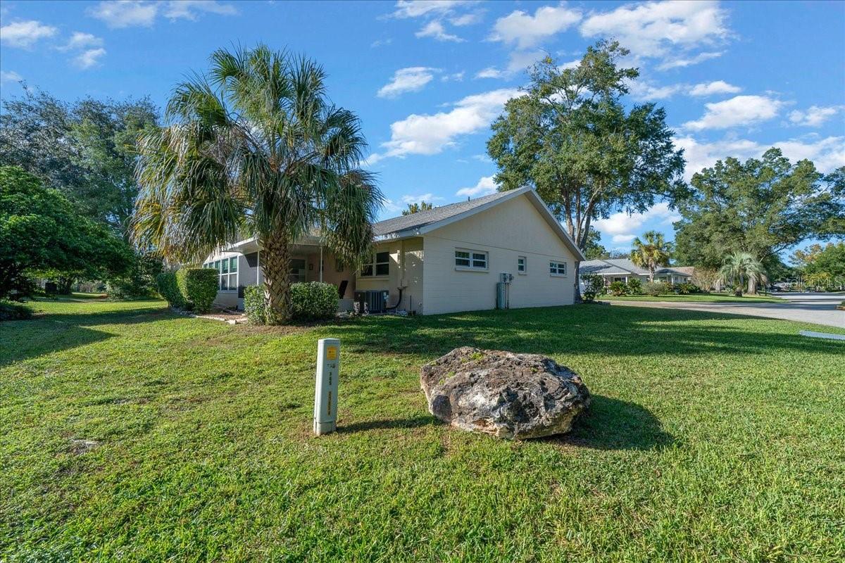 CIRCLE SQUARE WOODS - Residential