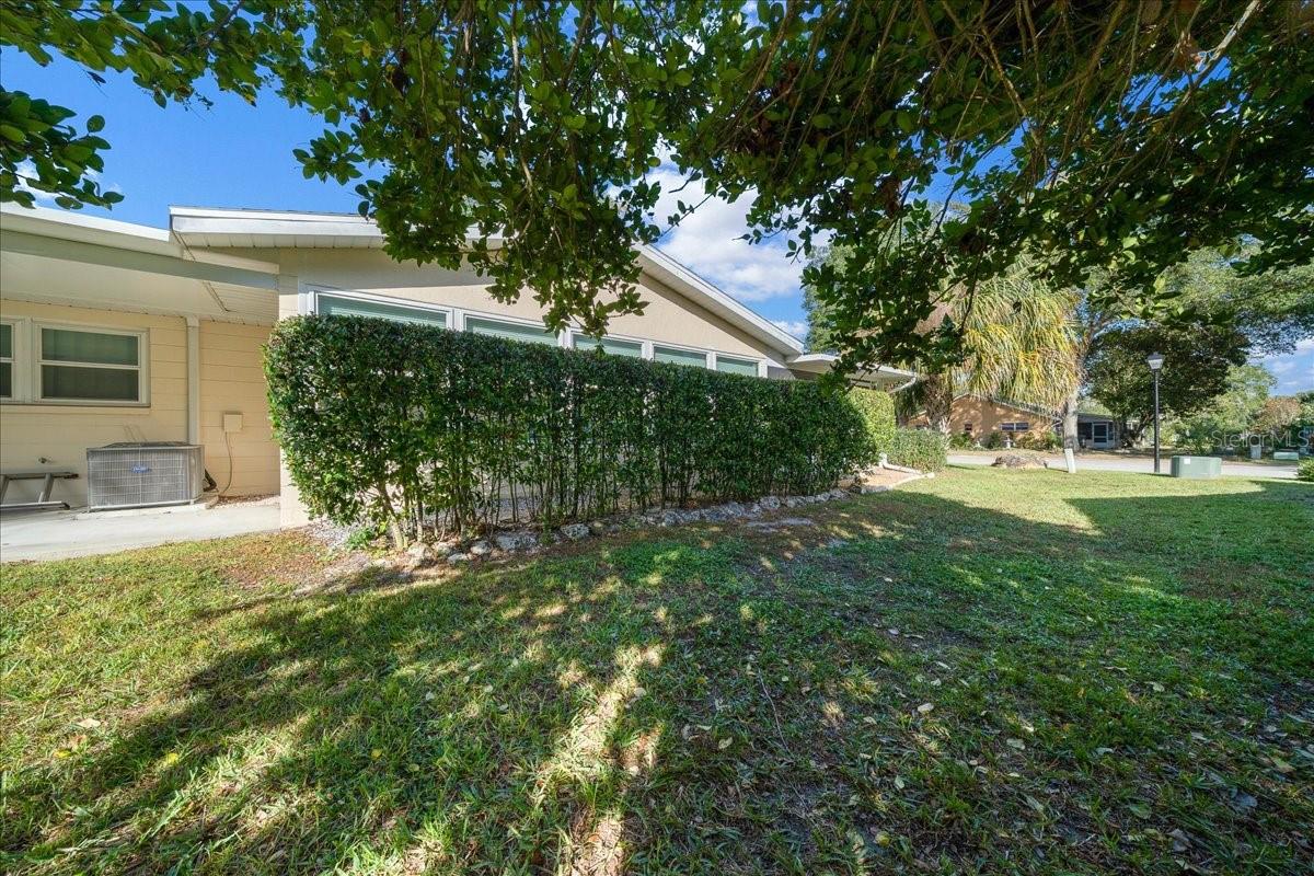 CIRCLE SQUARE WOODS - Residential