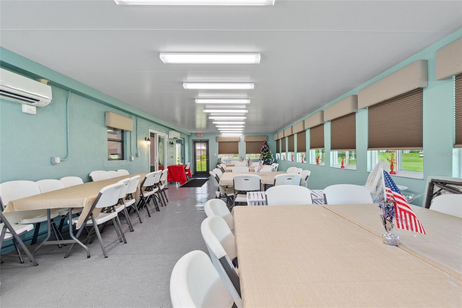 DEER CRK GOLF & TENNIS RV RESIDENCE - Residential