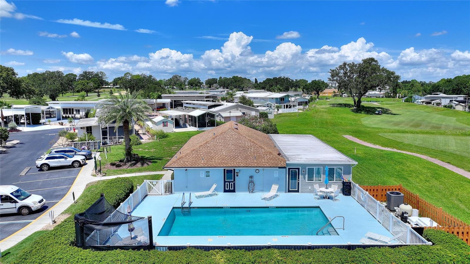 DEER CRK GOLF & TENNIS RV RESIDENCE - Residential