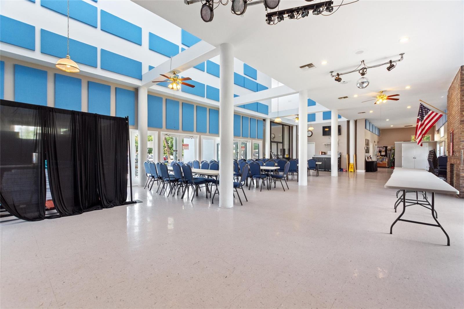 DEER CRK GOLF & TENNIS RV RESIDENCE - Residential