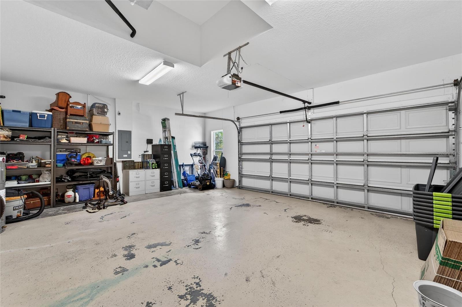 HARVEST FIELD - Residential