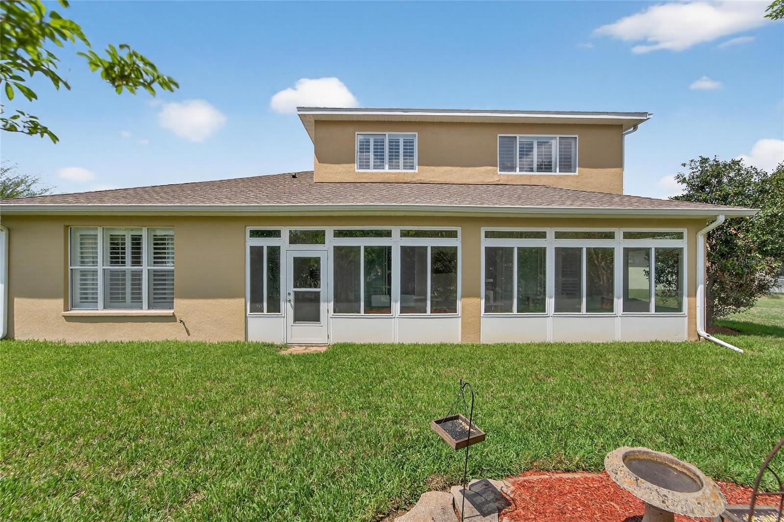 HARVEST FIELD - Residential