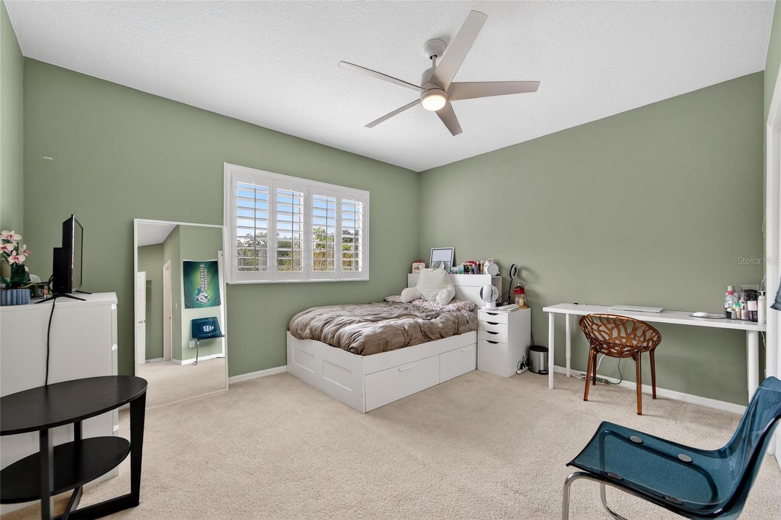 HARVEST FIELD - Residential