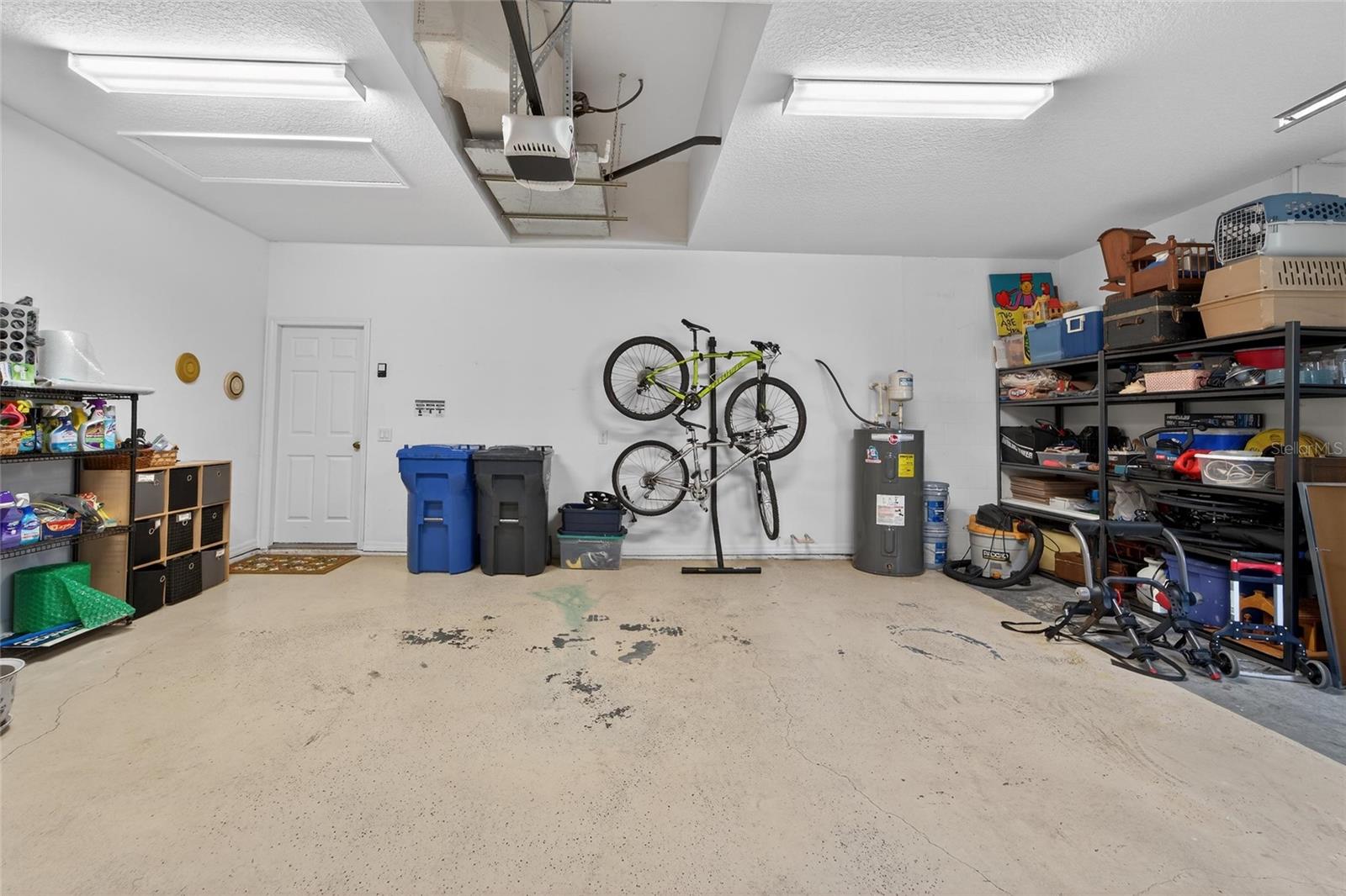 HARVEST FIELD - Residential