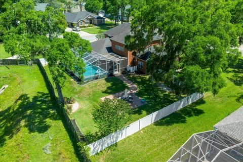 Tiny photo for 2411 SE 27th Street, Ocala, FL 34471 (MLS # OM722924)