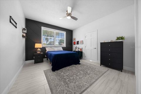 Tiny photo for 2411 SE 27th Street, Ocala, FL 34471 (MLS # OM722924)