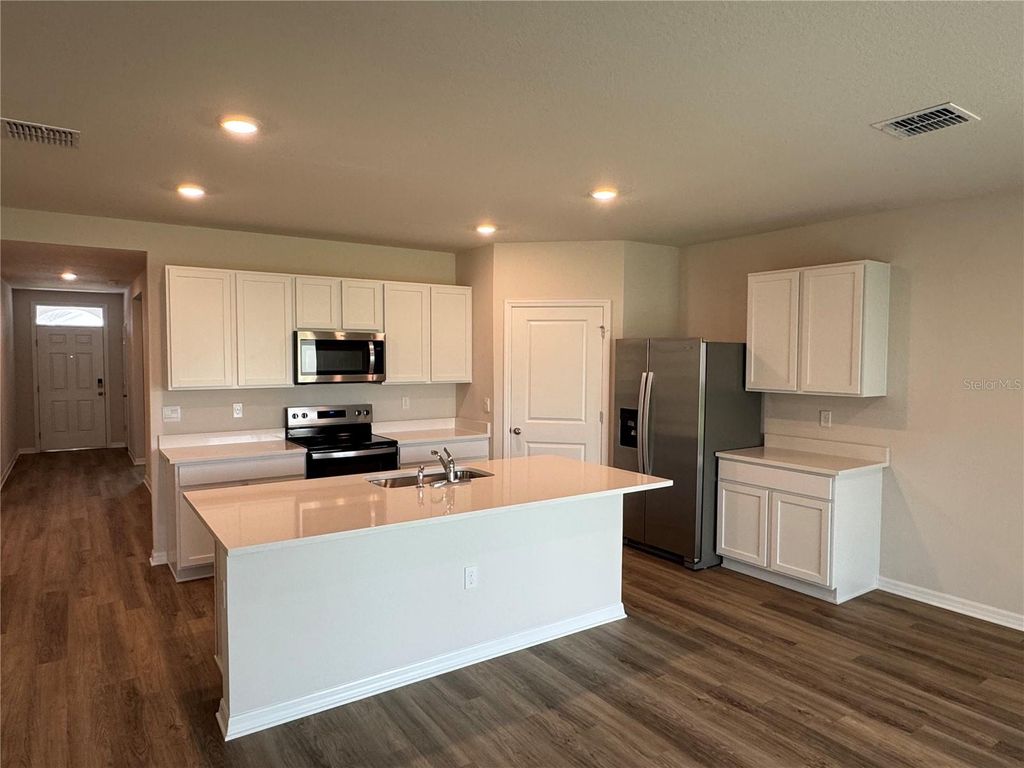 Photo of 18219 Canopy Place, Lakewood Ranch, FL 34211 (MLS # A4652936)