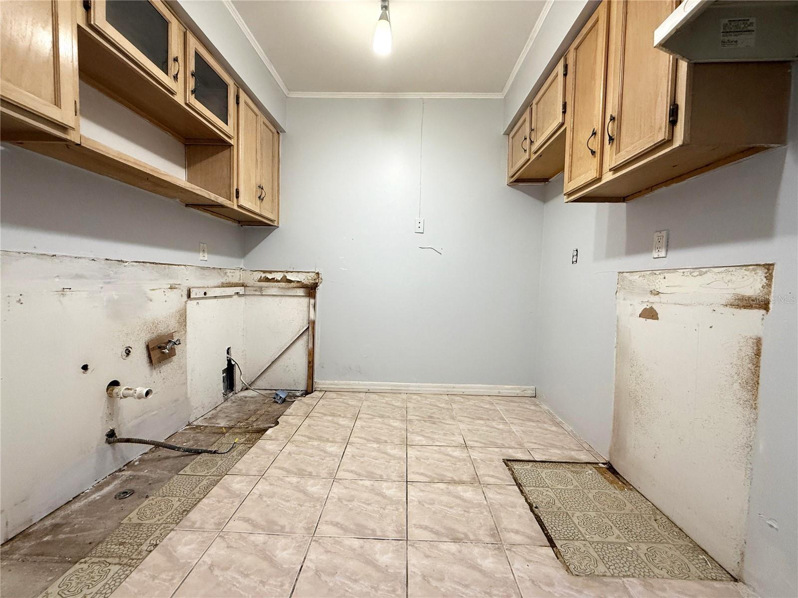 TUDOR CAY CONDO - Residential