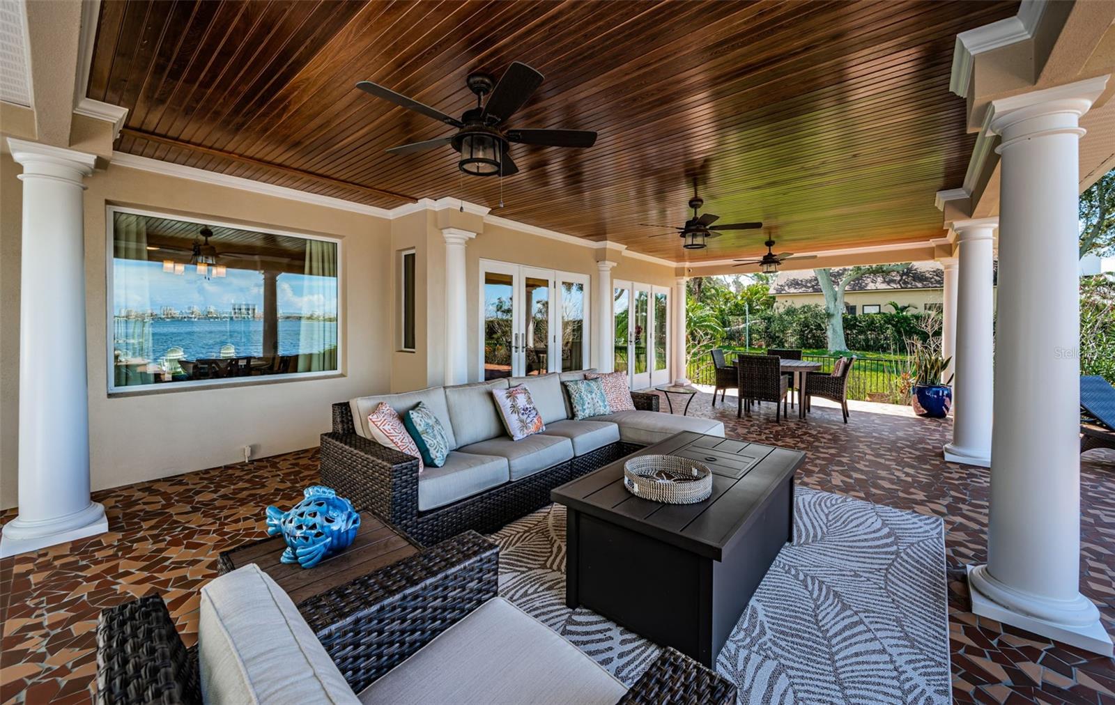 NORTH SHORE PARK - Residential