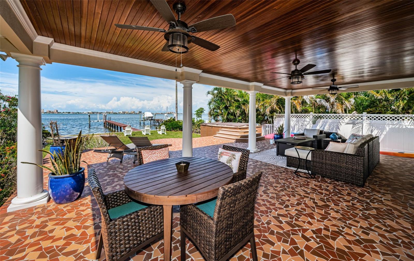 NORTH SHORE PARK - Residential